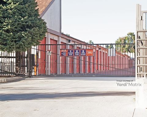 Source URL: https://cdnsc.rentcafe.com/dmslivecafe/3/1058783/1058783-1-2.jpg?width=-1&height=385&quality=80