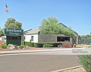 Storage Units for Rent available at 10815 North 32nd Street, Phoenix, AZ 85028