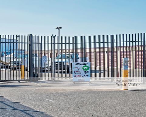 Source URL: https://cdnsc.rentcafe.com/dmslivecafe/3/1058849/1058849-1-4.jpg?width=-1&height=385&quality=80