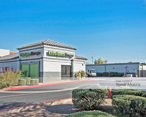 Source URL: https://cdnsc.rentcafe.com/dmslivecafe/3/1058868/1058868-1-2.jpg?width=-1&height=385&quality=80