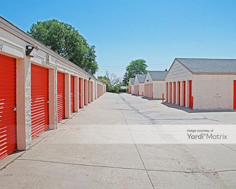 Source URL: https://cdnsc.rentcafe.com/dmslivecafe/3/1058892/1058892-1-4.jpg?width=-1&height=385&quality=80