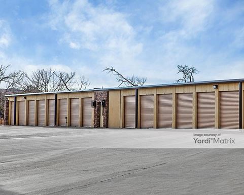 Source URL: https://cdnsc.rentcafe.com/dmslivecafe/3/1058893/1058893-1-2.jpg?width=-1&height=385&quality=80