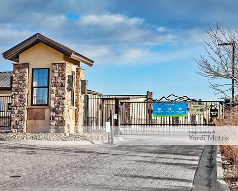 Source URL: https://cdnsc.rentcafe.com/dmslivecafe/3/1058893/1058893-1-5.jpg?width=-1&height=385&quality=80