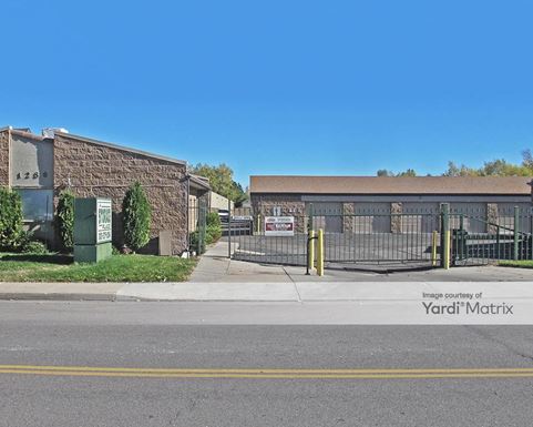 Source URL: https://cdnsc.rentcafe.com/dmslivecafe/3/1058918/1058918-1-3.jpg?width=-1&height=385&quality=80