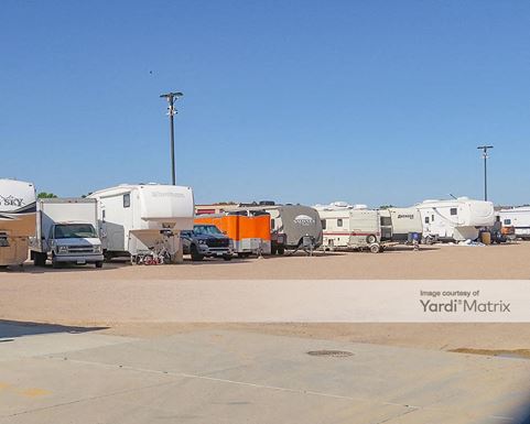 Source URL: https://cdnsc.rentcafe.com/dmslivecafe/3/1058938/1058938-1-2.jpg?width=-1&height=385&quality=80