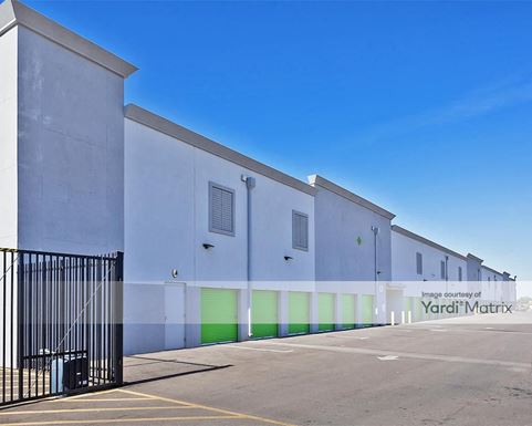 Source URL: https://cdnsc.rentcafe.com/dmslivecafe/3/1058976/1058976-1-5.jpg?width=-1&height=385&quality=80