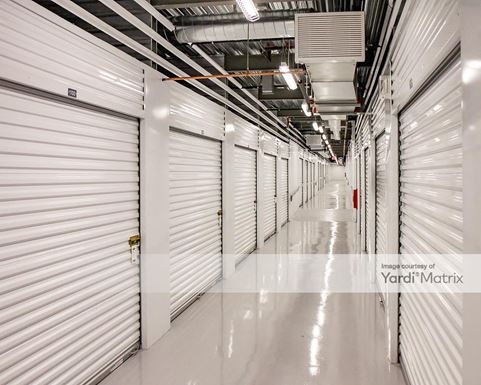 Source URL: https://cdnsc.rentcafe.com/dmslivecafe/3/1058985/1058985-1-4.jpg?width=-1&height=385&quality=80