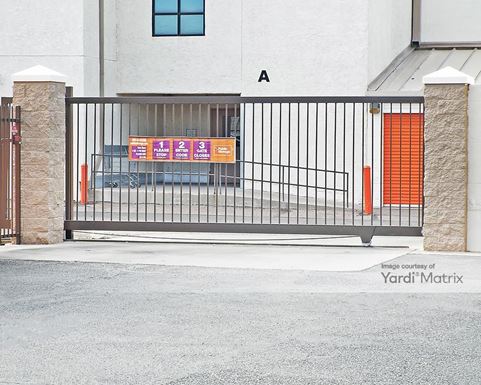 Source URL: https://cdnsc.rentcafe.com/dmslivecafe/3/1059014/1059014-1-2.jpg?width=-1&height=385&quality=80