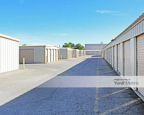 Source URL: https://cdnsc.rentcafe.com/dmslivecafe/3/1059020/1059020-1-5.jpg?width=-1&height=385&quality=80