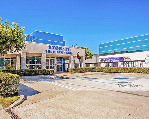 Source URL: https://cdnsc.rentcafe.com/dmslivecafe/3/1059035/1059035-1-2.jpg?width=-1&height=385&quality=80