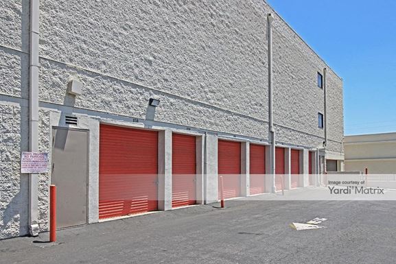 Source URL: https://cdnsc.rentcafe.com/dmslivecafe/3/1059044/1059044-1-3.jpg?width=-1&height=385&quality=80