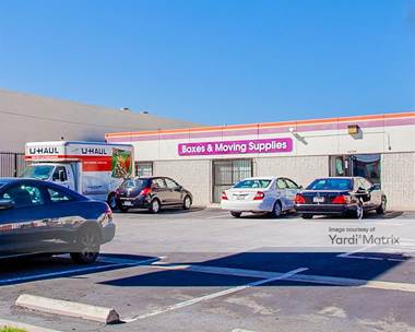 Storage Units for Rent available at 14209 Western Avenue, Gardena, CA 90249