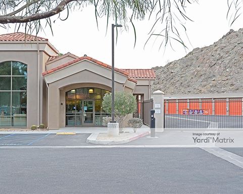 Source URL: https://cdnsc.rentcafe.com/dmslivecafe/3/1059066/1059066-1-5.jpg?width=-1&height=385&quality=80