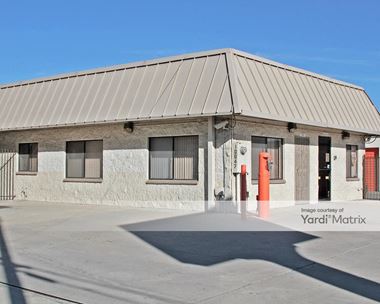 Storage Units for Rent available at 10047 Linden Avenue, Bloomington, CA 92316