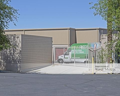 Source URL: https://cdnsc.rentcafe.com/dmslivecafe/3/1059093/1059093-1-4.jpg?width=-1&height=385&quality=80