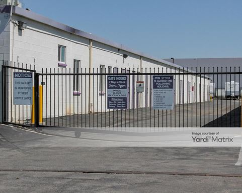 Source URL: https://cdnsc.rentcafe.com/dmslivecafe/3/1059108/1059108-1-4.jpg?width=-1&height=385&quality=80