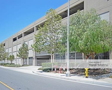 Storage Units for Rent available at 2375 Sampson Avenue, Corona, CA 92879