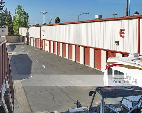 Source URL: https://cdnsc.rentcafe.com/dmslivecafe/3/1059179/1059179-1-2.jpg?width=-1&height=385&quality=80