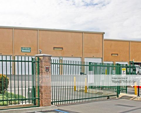 Source URL: https://cdnsc.rentcafe.com/dmslivecafe/3/1059193/1059193-1-4.jpg?width=-1&height=385&quality=80