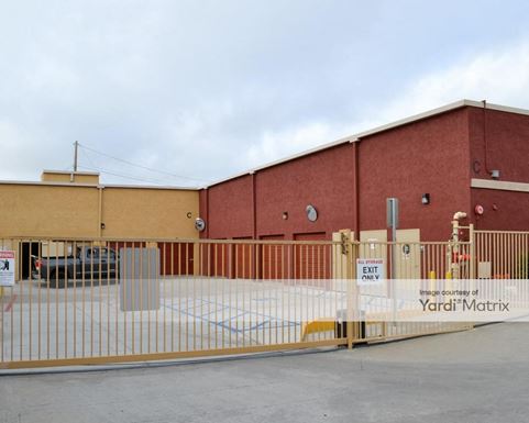 Source URL: https://cdnsc.rentcafe.com/dmslivecafe/3/1059194/1059194-1-5.jpg?width=-1&height=385&quality=80