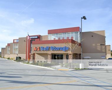 Storage Units for Rent available at 9701 Camino Ruiz, San Diego, CA 92126