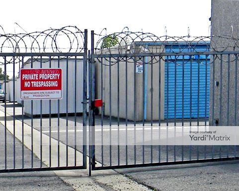 Source URL: https://cdnsc.rentcafe.com/dmslivecafe/3/1059246/1059246-1-4.jpg?width=-1&height=385&quality=80