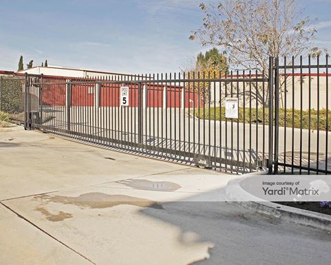 Source URL: https://cdnsc.rentcafe.com/dmslivecafe/3/1059270/1059270-1-3.jpg?width=-1&height=385&quality=80