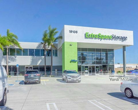 Source URL: https://cdnsc.rentcafe.com/dmslivecafe/3/1059297/1059297-1-4.jpg?width=-1&height=385&quality=80