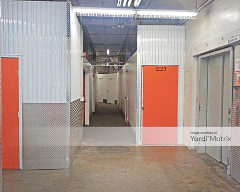 Source URL: https://cdnsc.rentcafe.com/dmslivecafe/3/1059306/1059306-1-4.jpg?width=-1&height=385&quality=80