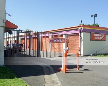 Storage Units for Rent available at 10833 South Prairie Avenue, Inglewood, CA 90303
