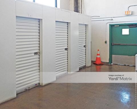 Source URL: https://cdnsc.rentcafe.com/dmslivecafe/3/1059329/1059329-1-3.jpg?width=-1&height=385&quality=80