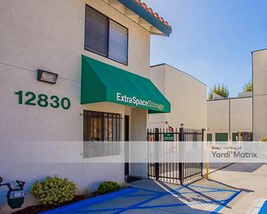 Storage Units for Rent available at 12830 Roselle Avenue, Hawthorne, CA 90250