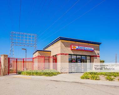 Storage Units for Rent available at 871 South Aviation Blvd, El Segundo, CA 90245