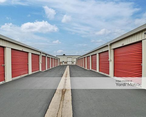 Source URL: https://cdnsc.rentcafe.com/dmslivecafe/3/1059367/1059367-1-5.jpg?width=-1&height=385&quality=80