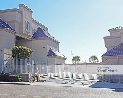 Source URL: https://cdnsc.rentcafe.com/dmslivecafe/3/1059413/1059413-1-2.jpg?width=-1&height=385&quality=80