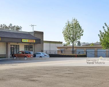 Storage Units for Rent available at 520 West Valley Pkwy, Escondido, CA 92025