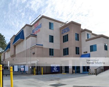 Image for Smart Self Storage - 537 Stevens Avenue West, Solana Beach, CA
