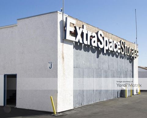 Source URL: https://cdnsc.rentcafe.com/dmslivecafe/3/1059438/1059438-1-6.jpg?width=-1&height=385&quality=80