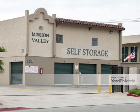 Source URL: https://cdnsc.rentcafe.com/dmslivecafe/3/1059444/1059444-1-4.jpg?width=-1&height=385&quality=80