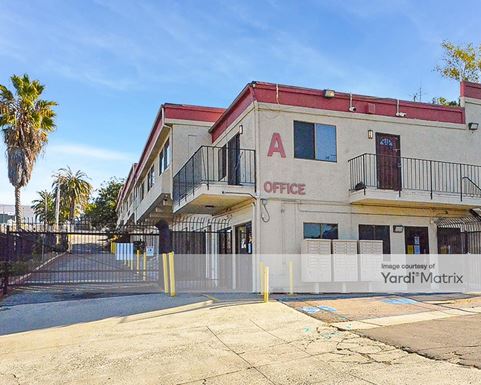 Source URL: https://cdnsc.rentcafe.com/dmslivecafe/3/1059446/1059446-1-1.jpg?width=-1&height=385&quality=80