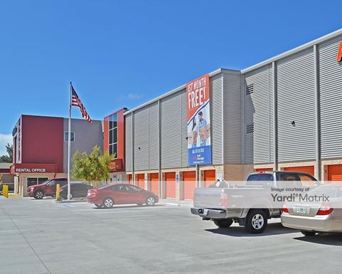 Source URL: https://cdnsc.rentcafe.com/dmslivecafe/3/1059472/1059472-1-4.jpg?width=-1&height=385&quality=80