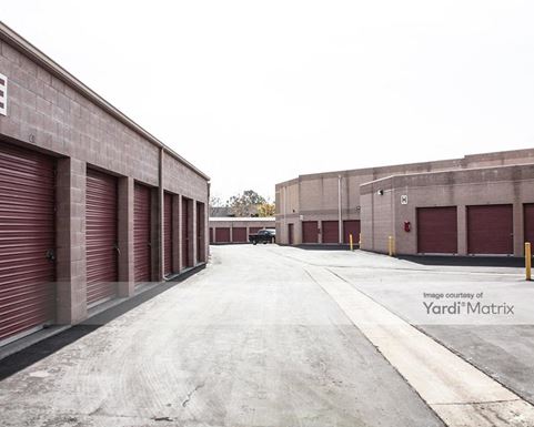 Source URL: https://cdnsc.rentcafe.com/dmslivecafe/3/1059526/1059526-1-3.jpg?width=-1&height=385&quality=80