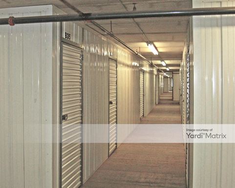 Source URL: https://cdnsc.rentcafe.com/dmslivecafe/3/1059556/1059556-1-3.jpg?width=-1&height=385&quality=80