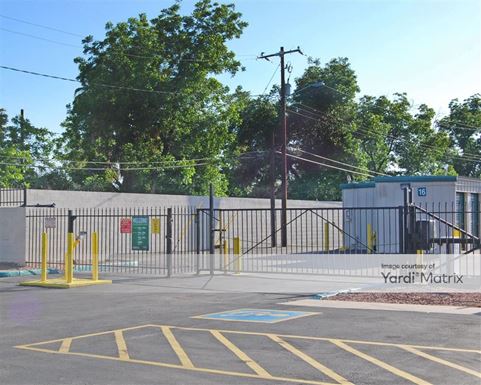 Source URL: https://cdnsc.rentcafe.com/dmslivecafe/3/1059562/1059562-1-2.jpg?width=-1&height=385&quality=80