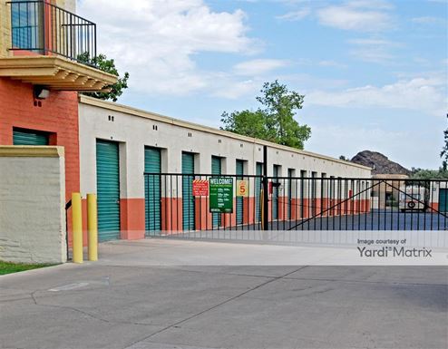 Source URL: https://cdnsc.rentcafe.com/dmslivecafe/3/1059563/1059563-1-2.jpg?width=-1&height=385&quality=80