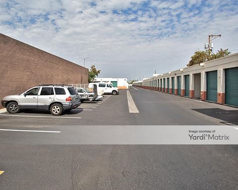 Source URL: https://cdnsc.rentcafe.com/dmslivecafe/3/1059565/1059565-1-3.jpg?width=-1&height=385&quality=80