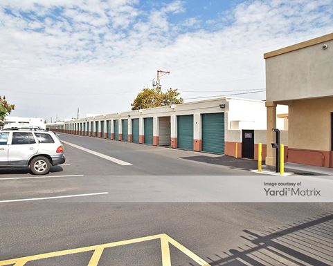 Source URL: https://cdnsc.rentcafe.com/dmslivecafe/3/1059565/1059565-1-4.jpg?width=-1&height=385&quality=80