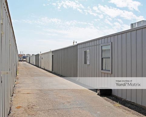 Source URL: https://cdnsc.rentcafe.com/dmslivecafe/3/1059592/1059592-1-2.jpg?width=-1&height=385&quality=80