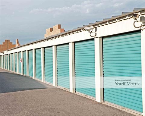 Source URL: https://cdnsc.rentcafe.com/dmslivecafe/3/1059599/1059599-1-4.jpg?width=-1&height=385&quality=80