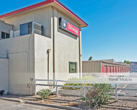 Source URL: https://cdnsc.rentcafe.com/dmslivecafe/3/1059614/1059614-1-5.jpg?width=-1&height=385&quality=80